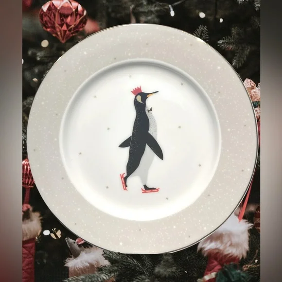 Portmeirion London NWT Sarah Miller 4  Christmas Penguins Plates & 1 Cake Plate - Picture 2 of 11